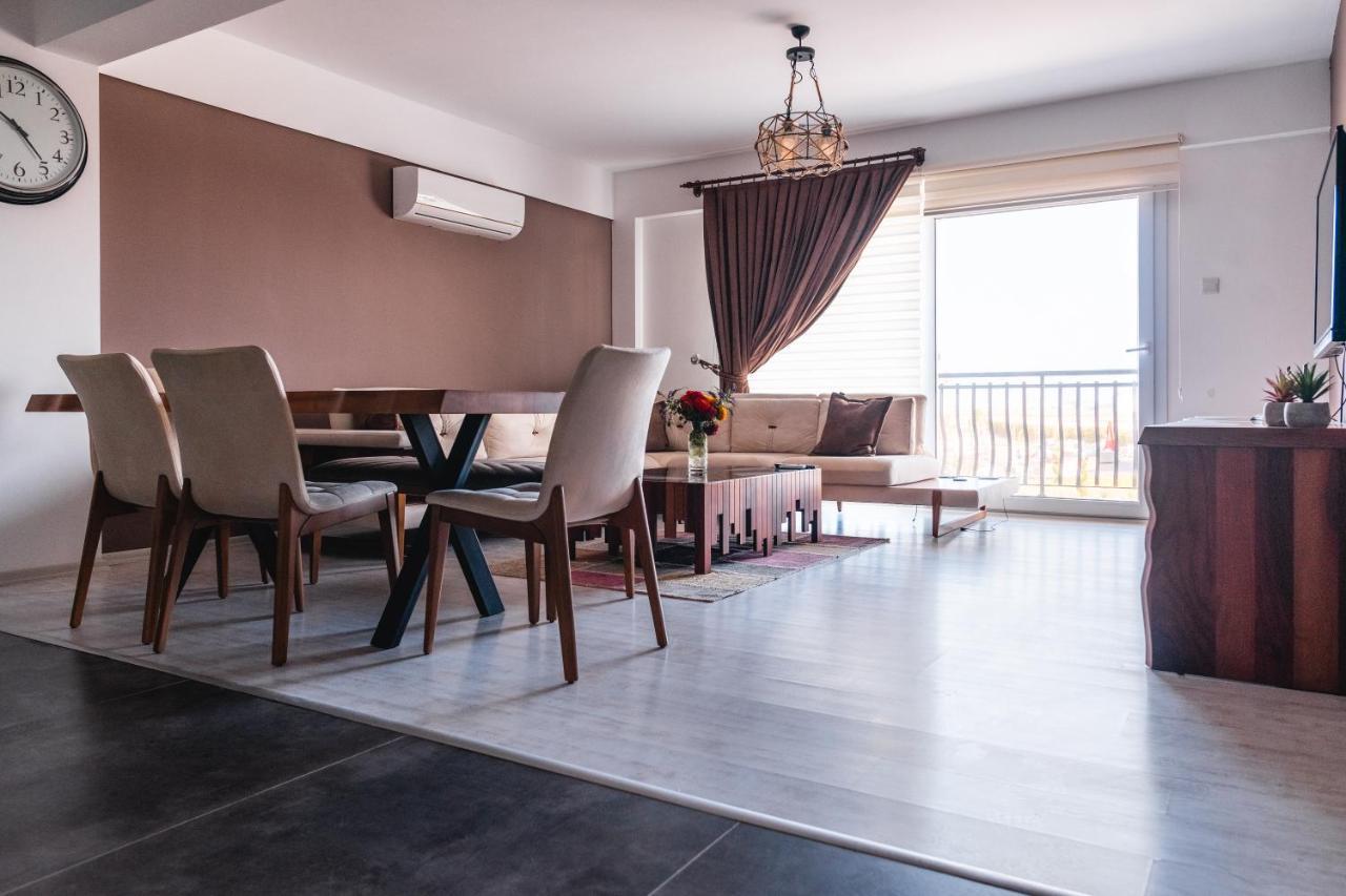 Edelweiss A Block Hotel Residence Trikomo Kültér fotó